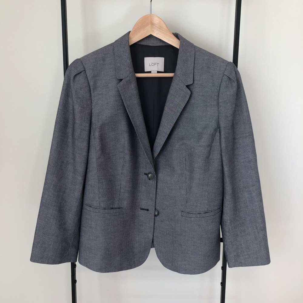 Ann Taylor LOFT Gray Pinstripe Blazer, Size 8